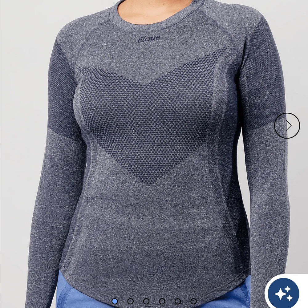 Ćlove Featherlite Under Scrub Long Sleeve Top